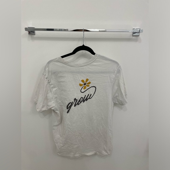 Forever21 T-shirt🛹 - Picture 2 of 3